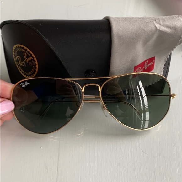 Ray-Ban Accessories - HP🖤Ray Ban Unisex Aviator Sunglasses